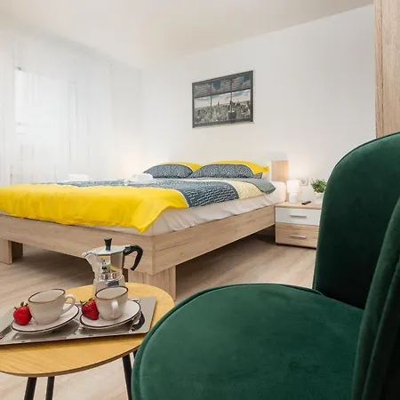 Apartment Ena Near Pula Amphitheater *