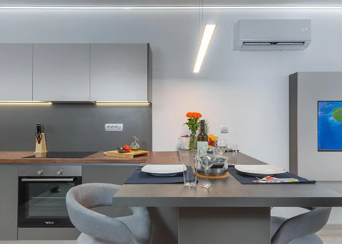 Daire Ena Near Amphitheater *