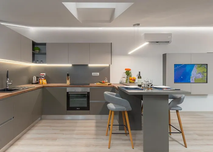 Ena Near Amphitheater